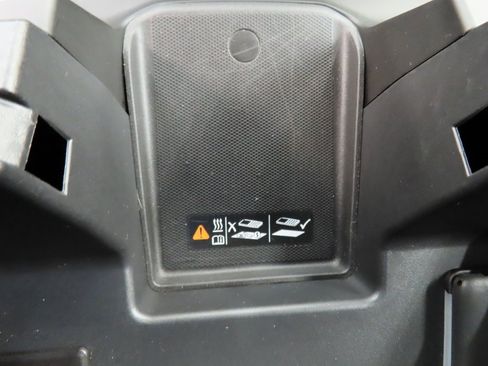 Used 2023 Chevrolet Silverado 1500 ZR2 w/ Technology Package image 70