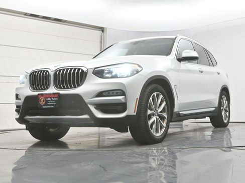 Used 2018 BMW X3 xDrive30i w/ Driving Assistance Package AWD/4WD image 28