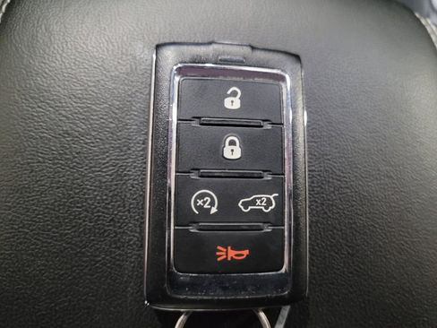 Used 2022 Jeep Grand Cherokee Limited 4xe AWD/4WD image 32