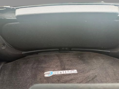 Used 2014 Toyota Prius C One FWD image 30