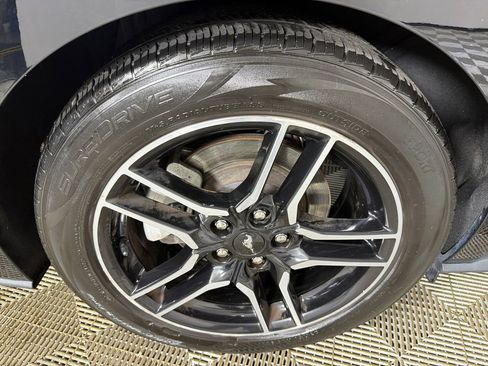 Used 2022 Ford Mustang Premium image 16