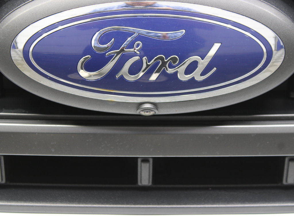 Used 2023 Ford F150 4x4 SuperCrew Hybrid image 57