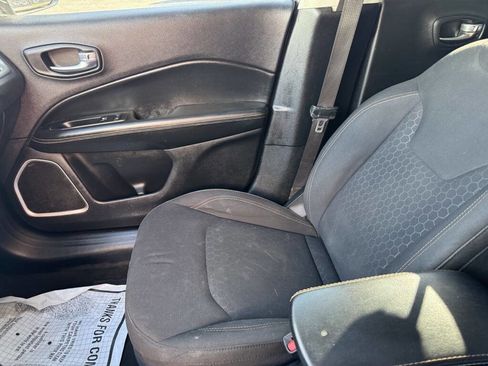 Used 2019 Jeep Compass Sport image 13