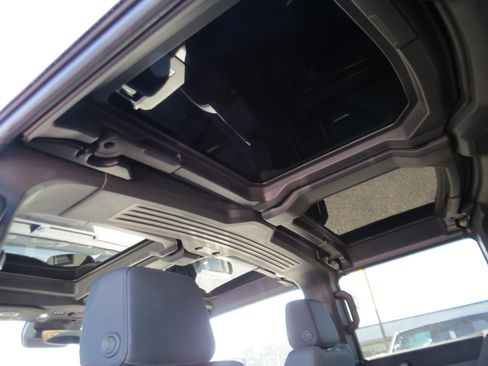 Used 2025 GMC Hummer EV 3X AWD/4WD image 14