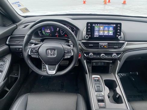 Used 2022 Honda Accord Sport image 13