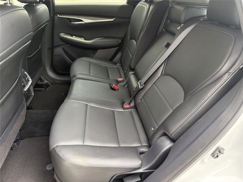 Used 2024 INFINITI QX50 Luxe AWD/4WD image 25