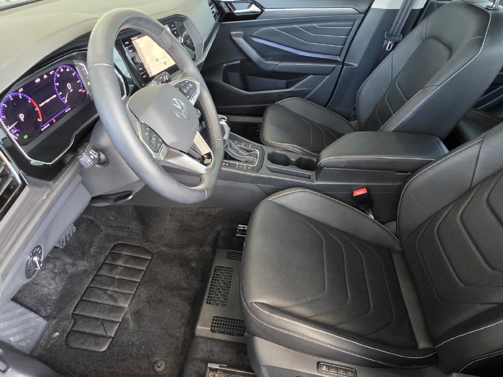 Used 2023 Volkswagen Jetta SEL FWD image 7