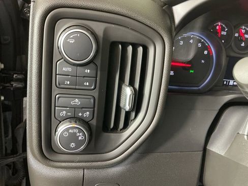 Used 2021 Chevrolet Silverado 1500 Custom Trail Boss w/ Midnight Edition image 13