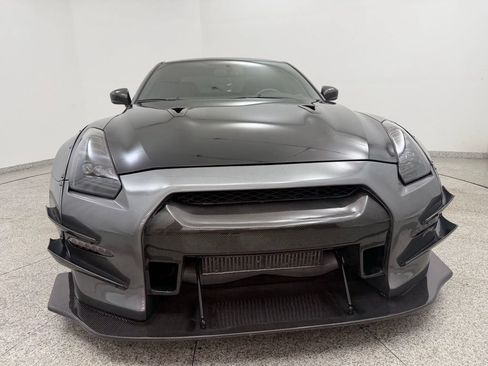 Used 2015 Nissan GT-R Black Edition AWD/4WD image 16