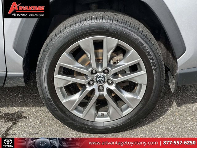 Certified 2023 Toyota RAV4 Limited w/ Limited Grade Weather Package AWD/4WD image 11