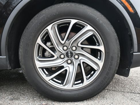 Used 2021 Lincoln Aviator Standard image 23