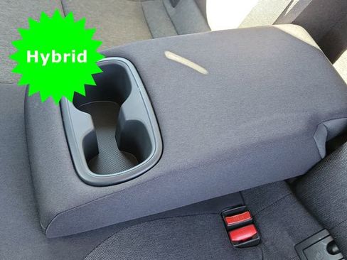 Used 2025 Toyota Camry LE image 22