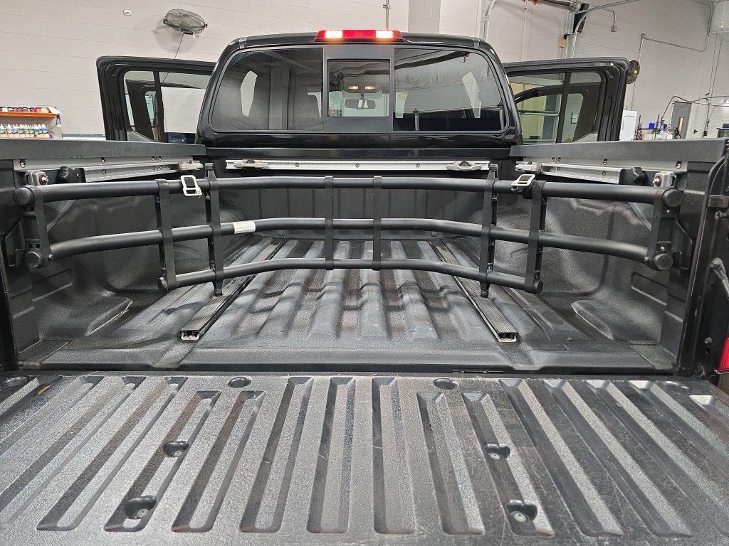 Used 2016 Nissan Frontier SV AWD/4WD image 14