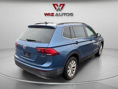 Used 2019 Volkswagen Tiguan SE w/ Panoramic Sunroof Package image 4