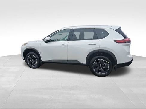 New 2026 Nissan Rogue SV w/ SV Premium Package image 5