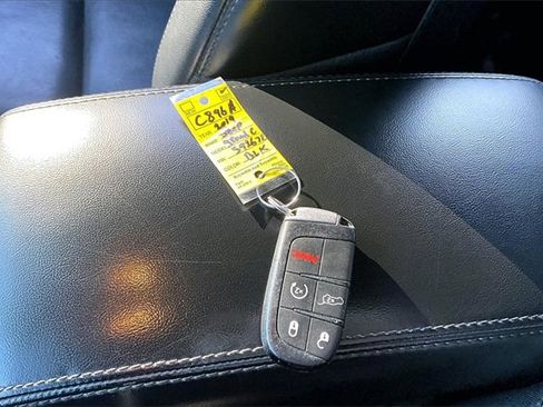 Used 2019 Jeep Grand Cherokee Limited w/ Trailer Tow Group IV image 35