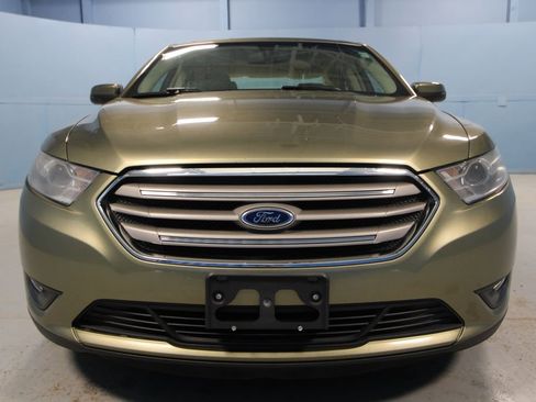 Used 2013 Ford Taurus SEL FWD image 21