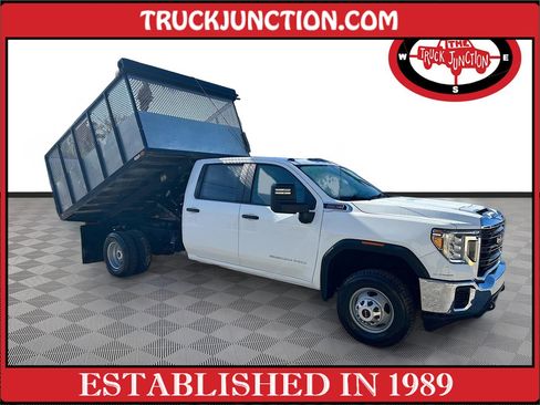 Used 2022 GMC Sierra 3500 Pro w/ Convenience Package image 1