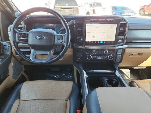 Used 2024 Ford F350 Lariat w/ Lariat Ultimate Package image 11