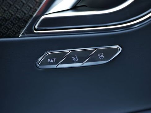 New 2026 Genesis GV80 3.5T e-SC image 18