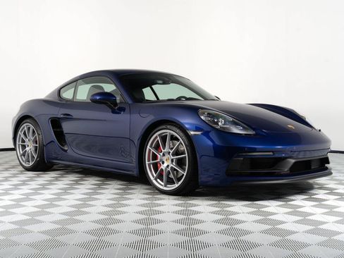 Used 2025 Porsche 718 Cayman GTS RWD image 1