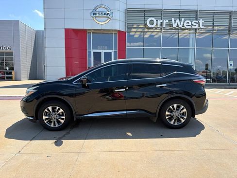 Used 2018 Nissan Murano SL w/ Moonroof Package AWD/4WD image 2
