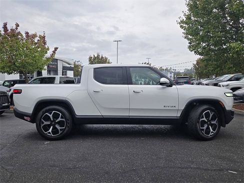 Used 2024 Rivian R1T Adventure image 3