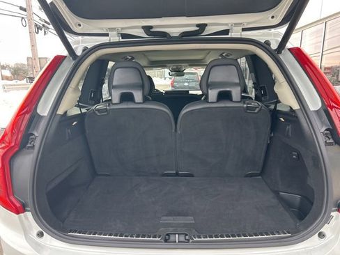 Certified 2025 Volvo XC90 B6 Plus image 11