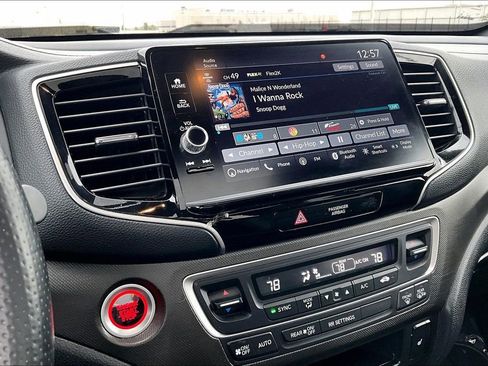 Used 2024 Honda Ridgeline TrailSport image 8