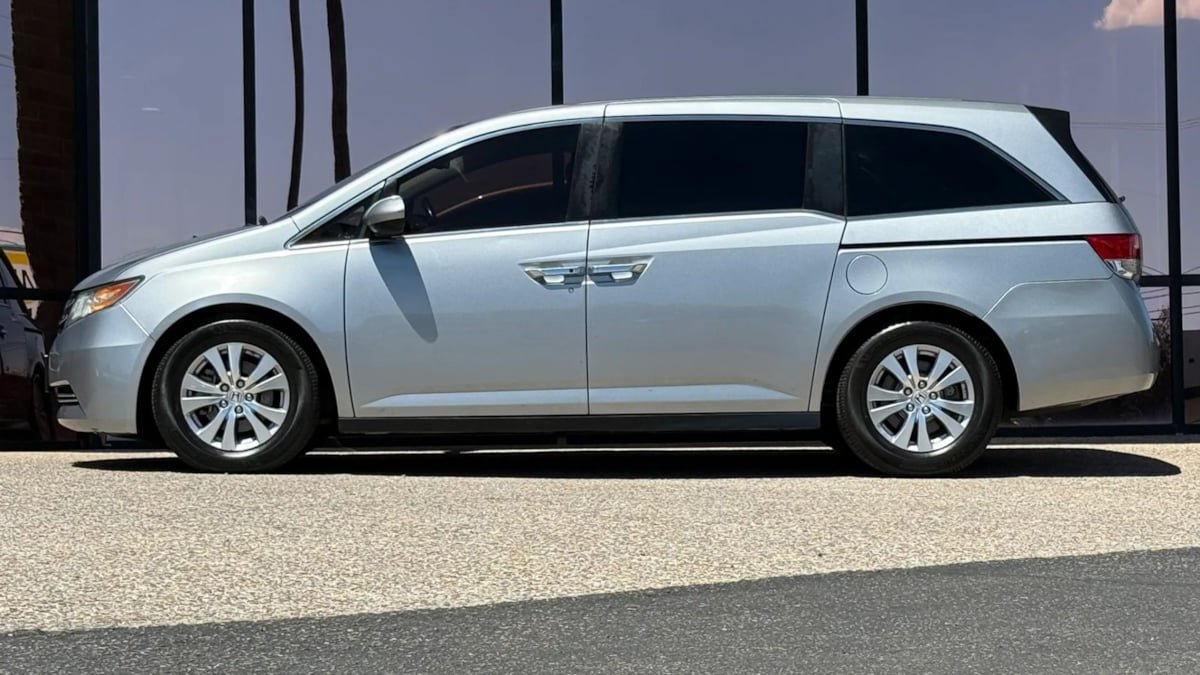 Used 2016 Honda Odyssey EX-L image 5