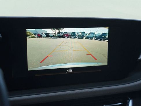 Used 2025 Buick Envista Avenir FWD image 27