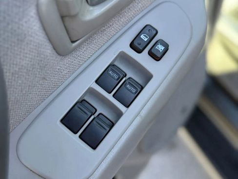 Used 2004 Toyota Sequoia SR5 image 16