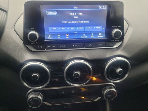 Used 2025 Nissan Sentra S image 25