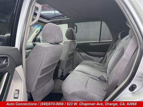 Used 2004 Toyota 4Runner SR5 RWD image 9