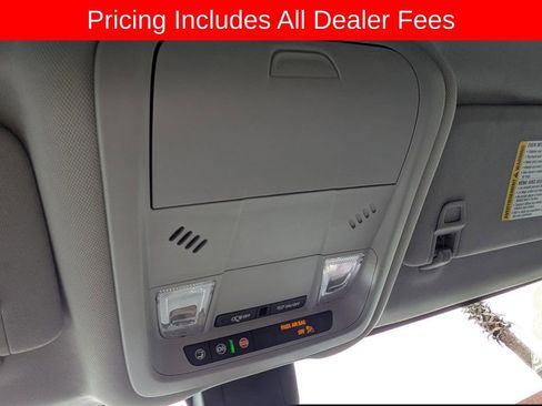 Used 2023 Chevrolet Equinox LT FWD image 21