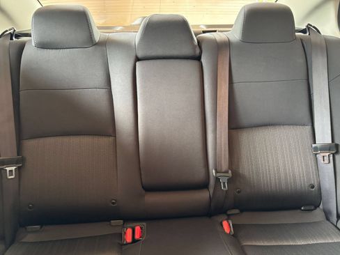 Used 2025 Nissan Altima 2.5 SV FWD image 28