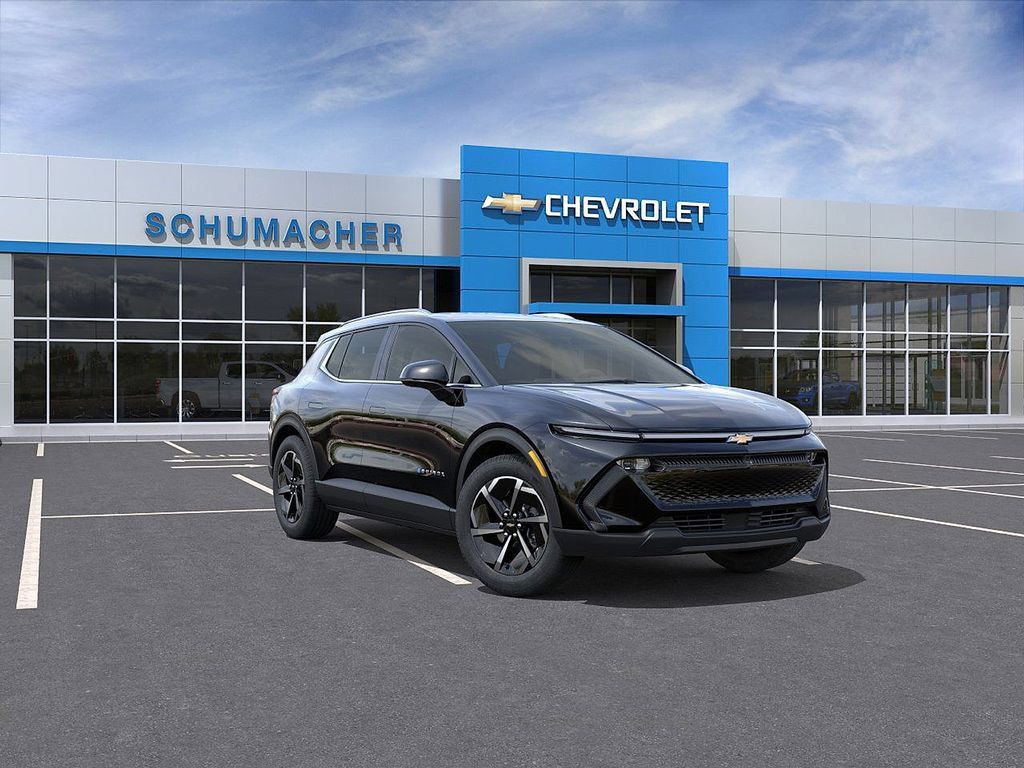 New 2026 Chevrolet Equinox EV LT FWD image 1