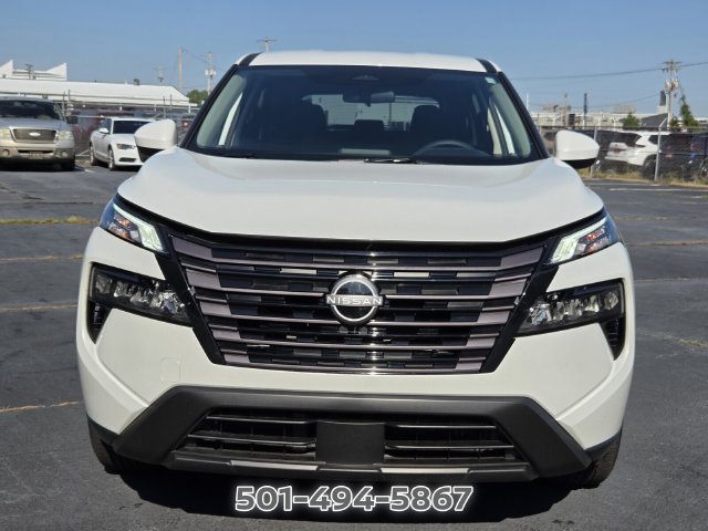 Certified 2026 Nissan Rogue SV w/ Cold Weather Package FWD image 8