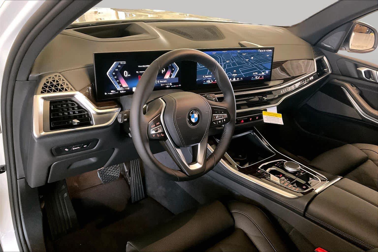 Used 2026 BMW X5 xDrive40i w/ Premium Package AWD/4WD image 12