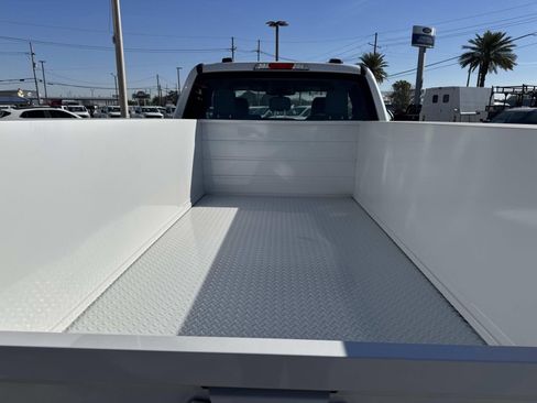 New 2026 Ford F250 XL w/ XL Chrome Package image 11