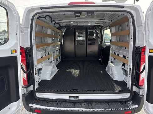 Used 2024 Ford Transit 250 Low Roof w/ Exterior Upgrade Package image 9
