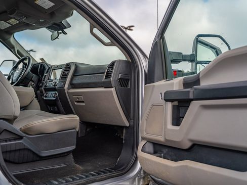 Certified 2020 Ford F250 XL w/ STX Appearance Package image 13