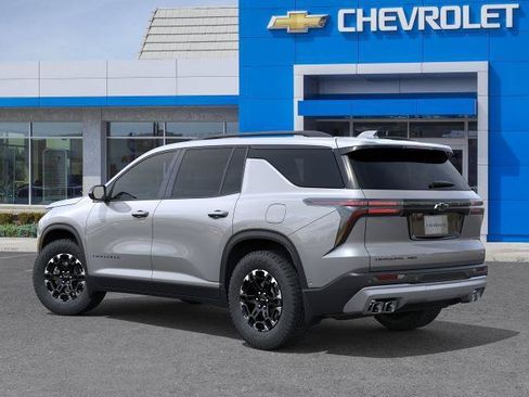 New 2027 Chevrolet Traverse Z71 w/ LPO, Floor Liner Package AWD/4WD image 3