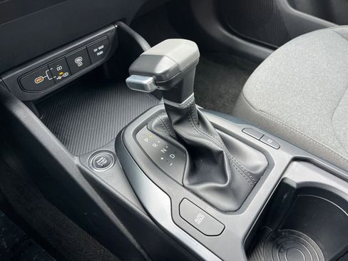 Used 2025 Kia K4 FWD image 41