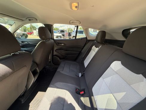 Used 2026 Chevrolet Trax LS FWD image 5