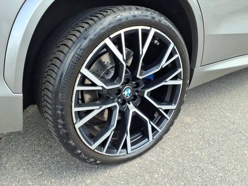 Used 2021 BMW X5 M AWD/4WD image 25