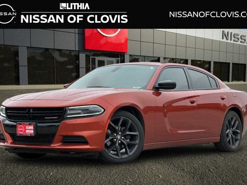 Used 2021 Dodge Charger SXT w/ Blacktop Package image 1