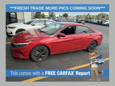 Used 2023 Hyundai Elantra SEL FWD image 1