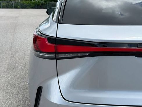 New 2026 Lexus RX 350 FWD image 10