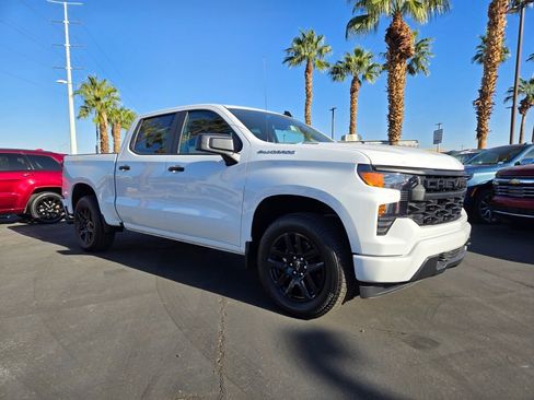 Certified 2025 Chevrolet Silverado 1500 Custom image 1